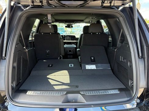 New 2026 Chevrolet Tahoe RST w/ RST Capability Package AWD/4WD image 11