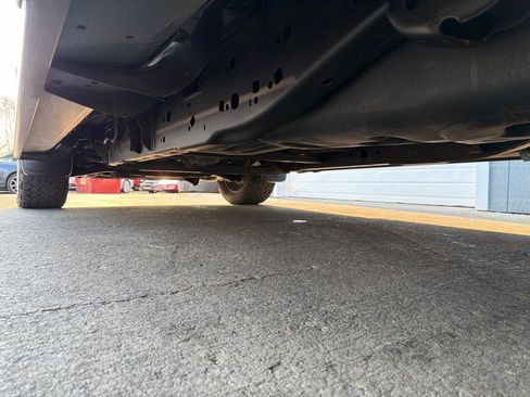 Used 2019 Ford F150 Lariat w/ Equipment Group 502A Luxury image 20