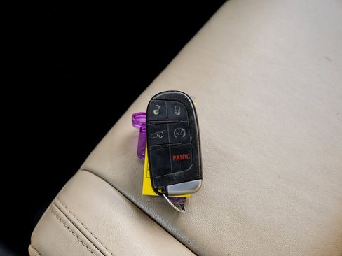 Used 2018 Jeep Grand Cherokee Limited image 67