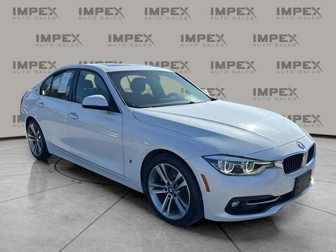 Used 2018 BMW 330e image 7