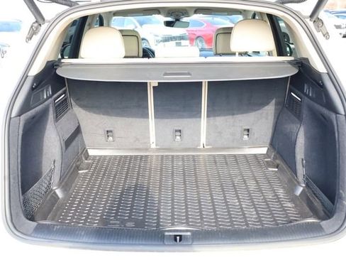 Used 2019 Audi Q5 2.0T Premium Plus w/ Premium Plus Package image 24