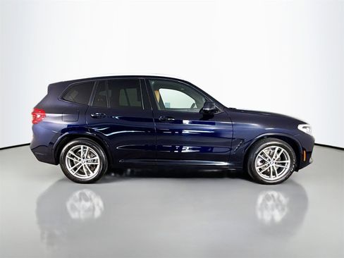 Used 2019 BMW X3 sDrive30i w/ M Sport Package image 8