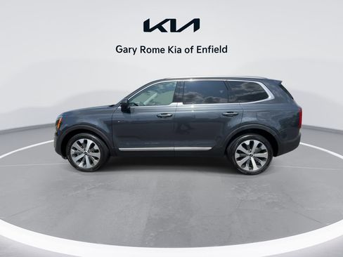 Used 2022 Kia Telluride S image 5