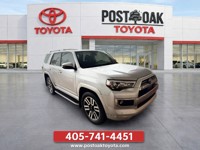 Used 2024 Toyota 4Runner Limited AWD/4WD image 7
