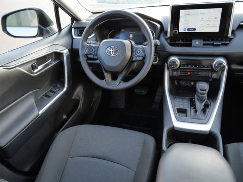 Certified 2025 Toyota RAV4 XLE image 10
