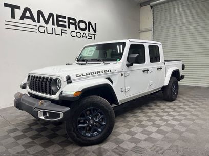 New 2026 Jeep Gladiator Sport