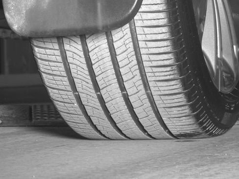 Certified 2025 Land Rover Range Rover Sport SE image 40