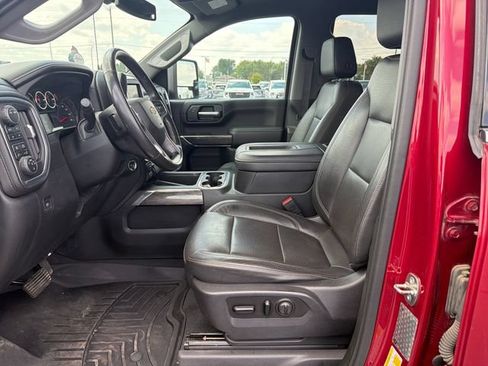 Used 2020 Chevrolet Silverado 3500 LTZ w/ LTZ Plus Package AWD/4WD image 11