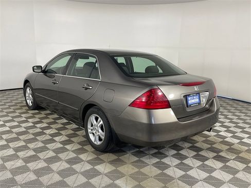 Used 2006 Honda Accord EX image 21