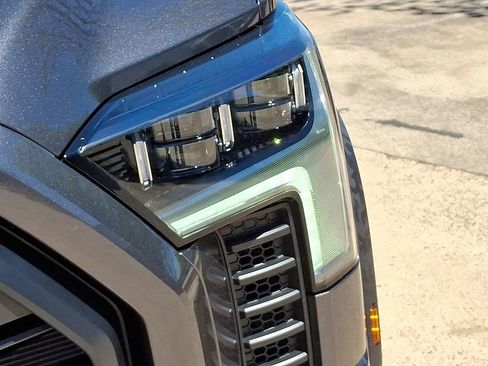 Used 2025 Toyota Tundra TRD Pro AWD/4WD image 9