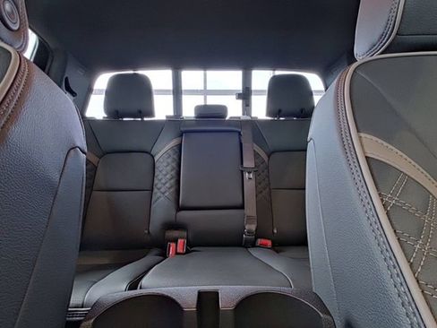 New 2026 GMC Canyon Denali AWD/4WD image 28