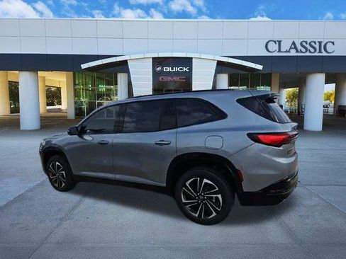 New 2026 Buick Enclave Sport Touring w/ Power Package image 5