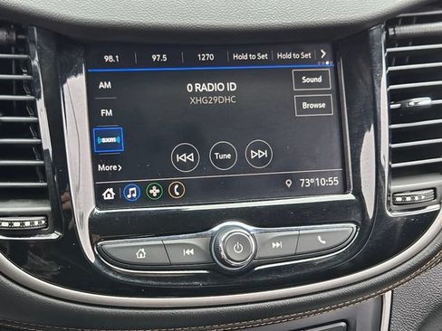Used 2020 Chevrolet Trax LT w/ Redline Edition FWD image 27
