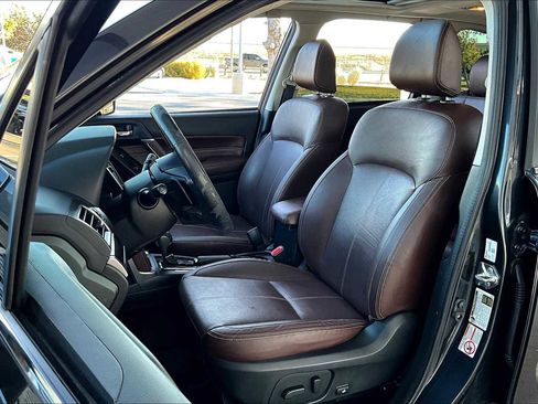 Used 2017 Subaru Forester 2.0XT Touring image 7