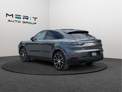 Used 2021 Porsche Cayenne S AWD/4WD image 7