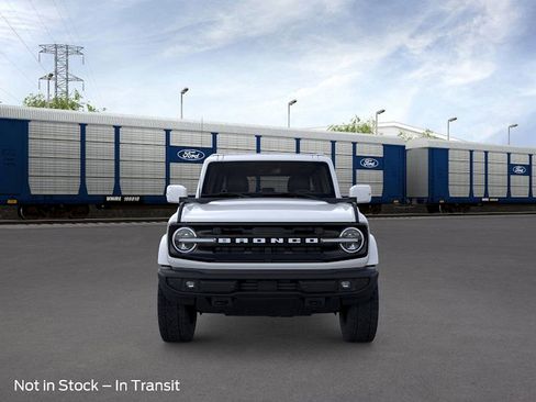New 2025 Ford Bronco Outer Banks image 6