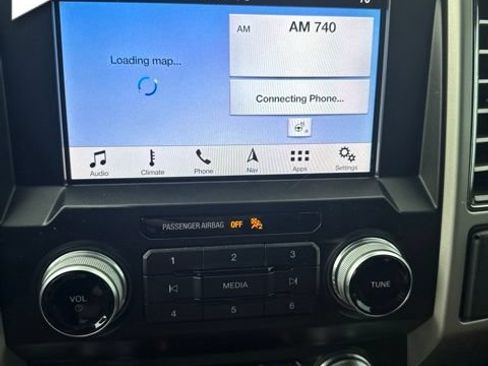 Used 2019 Ford F150 King Ranch w/ Equipment Group 601A Luxury AWD/4WD image 9