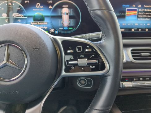 Used 2023 Mercedes-Benz GLS 450 4MATIC image 33