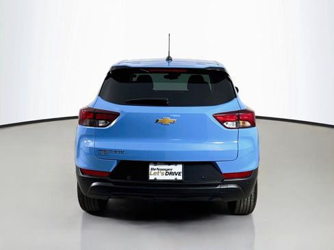 Used 2024 Chevrolet TrailBlazer LS w/ LS Convenience Package AWD/4WD image 8