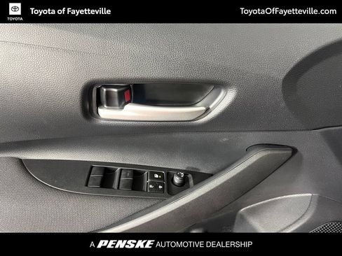 Used 2026 Toyota Corolla SE FWD image 24
