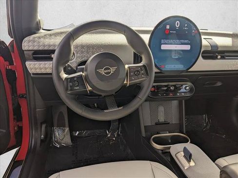 Used 2026 MINI Cooper 2-Door Hardtop FWD image 13