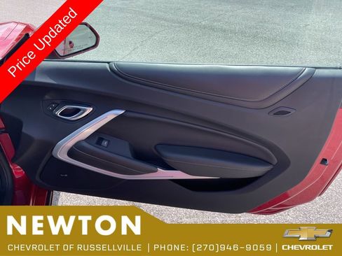 Used 2021 Chevrolet Camaro SS RWD image 30