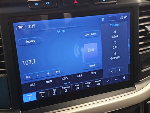 Used 2023 Ford F150 Lightning XLT image 25