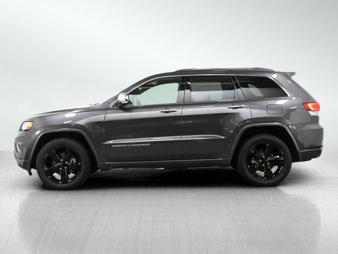 Used 2015 Jeep Grand Cherokee Overland w/ Advanced Technology Group AWD/4WD image 2