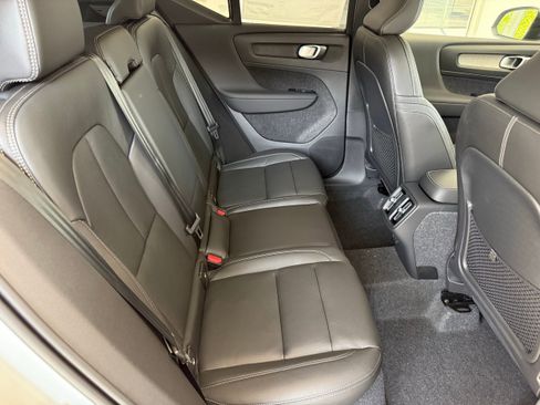 New 2026 Volvo XC40 B5 Plus w/ Protection Package Premier image 33