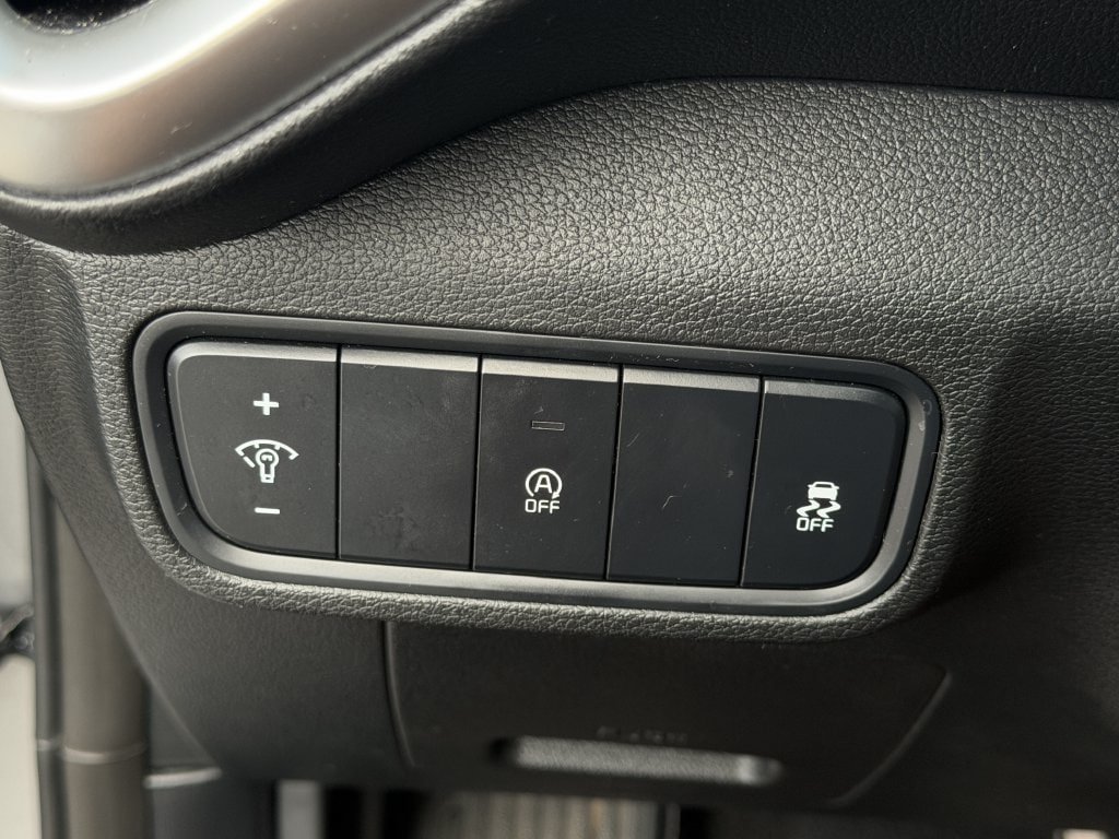 Certified 2022 Kia Soul LX FWD image 24