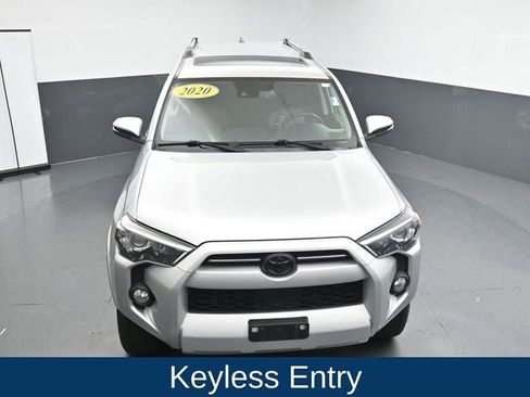 Used 2020 Toyota 4Runner SR5 Premium w/ Moonroof Package AWD/4WD image 18