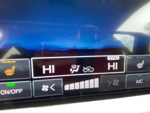 Certified 2023 Subaru Outback Onyx Edition image 28