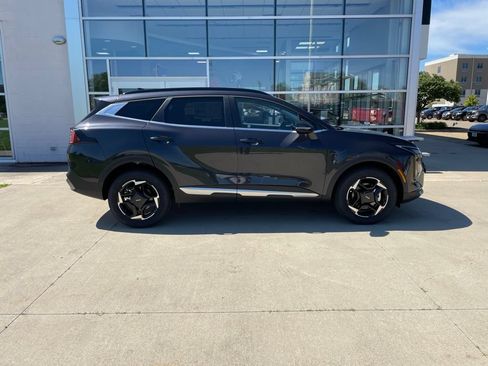 New 2026 Kia Sportage EX AWD/4WD image 4