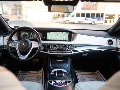 Used 2019 Mercedes-Benz S 560 4MATIC Sedan image 14