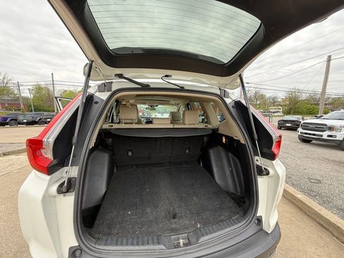Used 2017 Honda CR-V EX image 25
