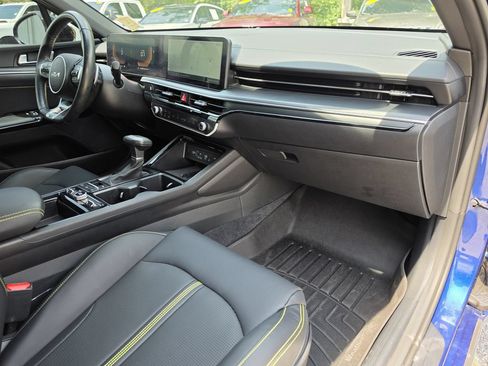 Used 2025 Kia K5 GT FWD image 11