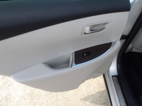Used 2011 Lexus ES 350 FWD image 16
