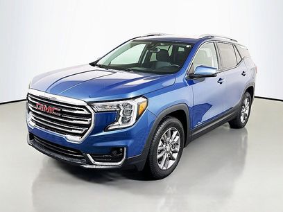 Used 2024 GMC Terrain SLT