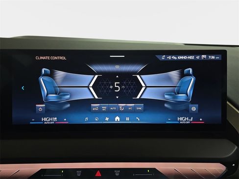 Used 2025 BMW X3 xDrive30i w/ Convenience Package image 25