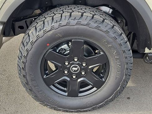New 2025 Ford Bronco Big Bend w/ Black Diamond Package image 7