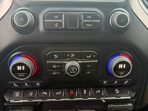 Used 2022 Chevrolet Silverado 2500 LTZ w/ LTZ Convenience Package AWD/4WD image 35