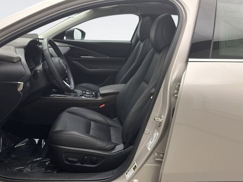 Used 2024 MAZDA CX-30 2.5 Turbo w/ Premium Plus Pkg image 11