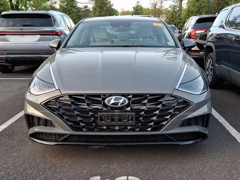 Used 2023 Hyundai Sonata SEL w/ Preferred Accessory Package FWD image 3