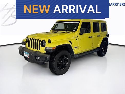 Used 2023 Jeep Wrangler Unlimited Sahara image 1