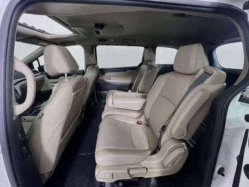 Used 2022 Honda Odyssey Touring image 25
