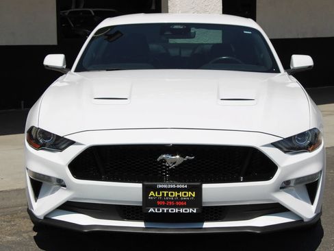 Used 2022 Ford Mustang GT Premium w/ Equipment Group 401A RWD image 2