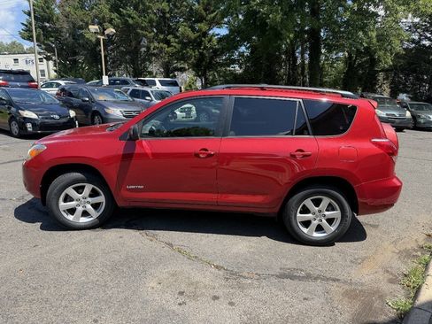 Used 2008 Toyota RAV4 Limited AWD/4WD image 4