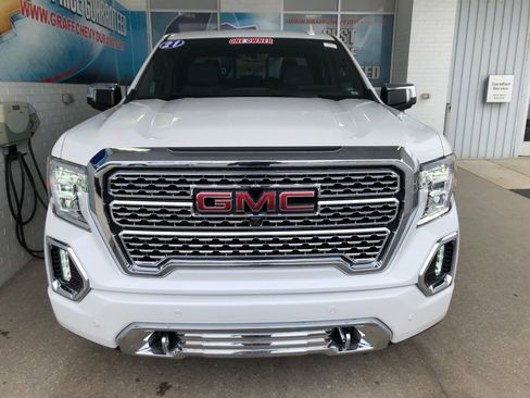 Used 2021 GMC Sierra 1500 Denali w/ Denali Ultimate Package AWD/4WD image 2