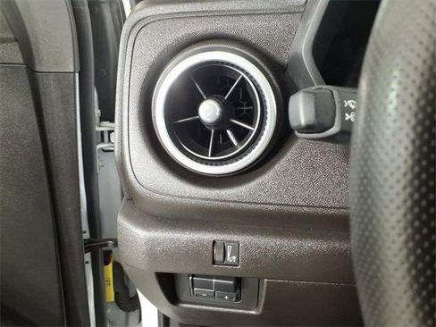 Used 2023 Chevrolet Colorado Trail Boss w/ Advanced Trailering Package image 29