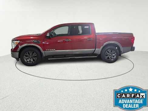Used 2017 Nissan Titan Platinum Reserve image 3
